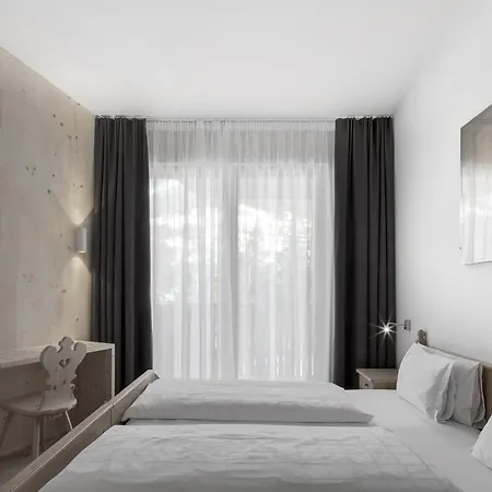 Hotell Gardenazza