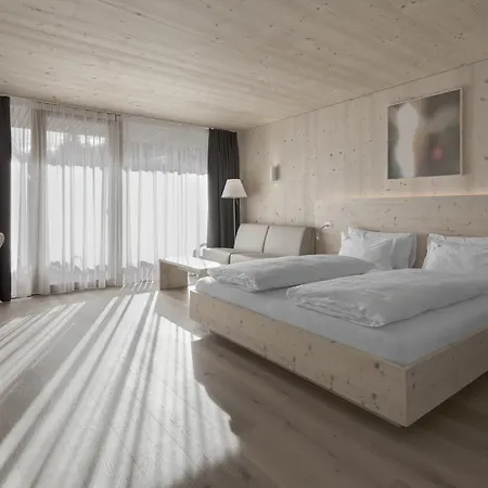 Hotell Gardenazza